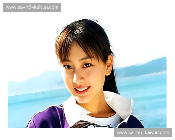 马苏vs命运：从“飞天影后”到“涅槃归来”，她如何撕掉标签活出极致飒爽？